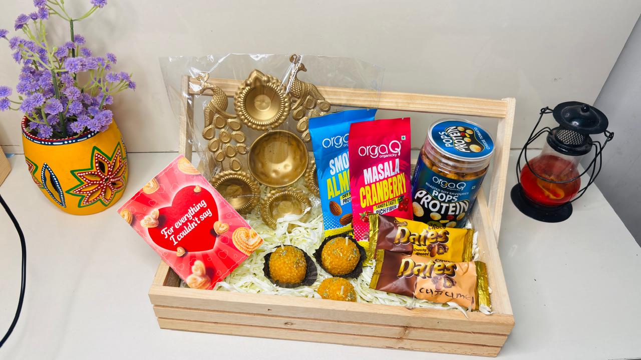 Diwali Hamper Under 799 Option 2